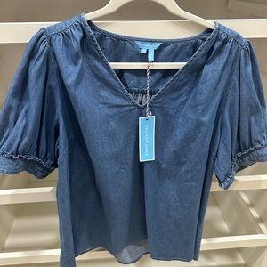 Draper James shirt. Size XL New with tags. Super soft.